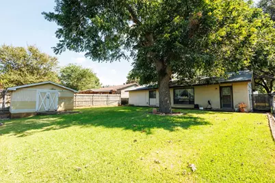 2919 Bergen Lane, Farmers Branch, TX 75234 - Photo 16