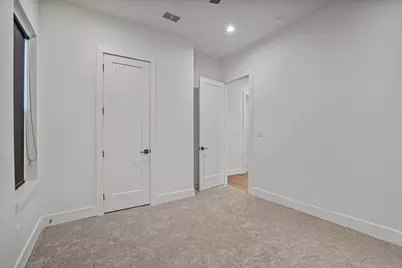 2413 Crossman Avenue, Dallas, TX 75212 - Photo 18