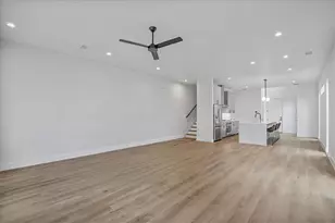 2413 Crossman Ave, Dallas, TX 75212 - Photo 4