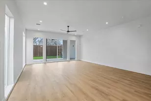 2413 Crossman Ave, Dallas, TX 75212 - Photo 2