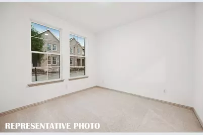 5212 Springlake Parkway, Haltom City, TX 76117 - Photo 4