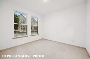 5212 Springlake Pkwy, Haltom City, TX 76117 - Photo 4