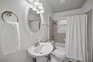 346 Classen Dr, Dallas, TX 75218 - Photo 18