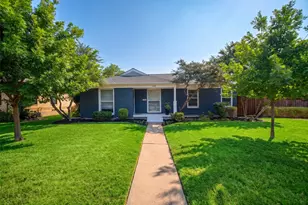 346 Classen Dr, Dallas, TX 75218 - Photo 1