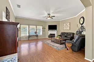 116 Springfield Cir, Red Oak, TX 75165 - Photo 8