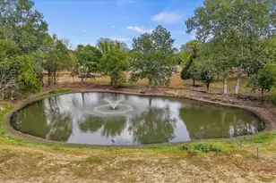102 Old Pecan, Ennis, TX 75119 - Photo 2