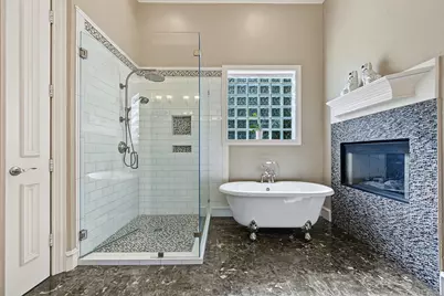 3021 Greenhill Drive, Plano, TX 75093 - Photo 20