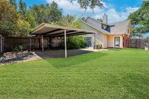 2702 Stratford Ct, Euless, TX 76039 - Photo 12