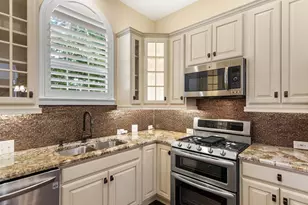 8129 Springmoss Dr, Plano, TX 75025 - Photo 16