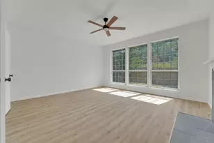 8316 Autumncrest Ct, Dallas, TX 75249 - Photo 6