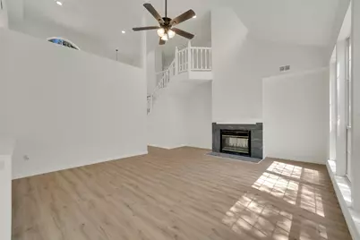 8316 Autumncrest Court, Dallas, TX 75249 - Photo 4