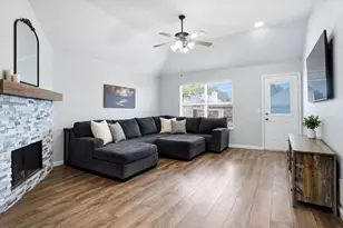 8713 Wagon Trail, Cross Roads, TX 76227 - Photo 4
