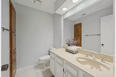 1208 Riverchase Lane #247, Arlington, TX 76011 - Photo 10