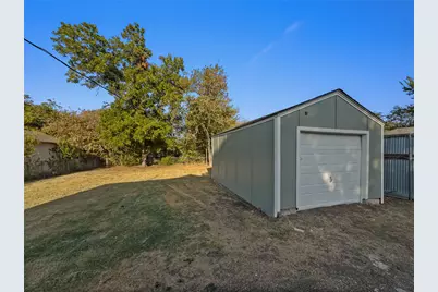 4212 McCart Avenue, Fort Worth, TX 76115 - Photo 16