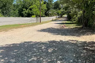 710 Durham St, Seagoville, TX 75159 - Photo 2