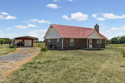 7959 County Road 4823, Wolfe City, TX 75496 - Photo 20