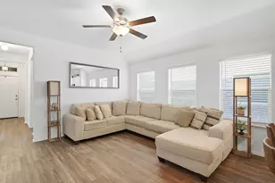 2264 Jasper Dr, Little Elm, TX 76227 - Photo 4