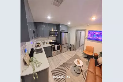 1415 Bennett Avenue #208, Dallas, TX 75206 - Photo 4