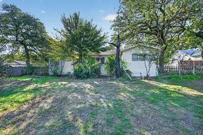 2928 Delaware Trail, Lake Worth, TX 76135 - Photo 30