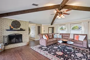 4301 Crescent Dr, De Cordova, TX 76049 - Photo 8