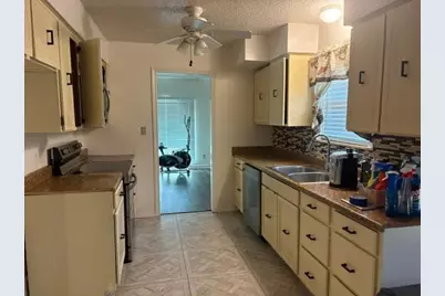 2011 Elmridge Drive, Arlington, TX 76012 - Photo 12