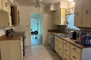 2011 Elmridge Dr, Arlington, TX 76012 - Photo 12