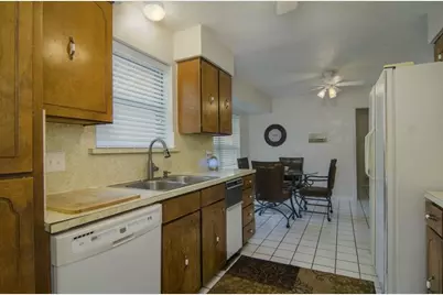 2011 Elmridge Drive, Arlington, TX 76012 - Photo 14