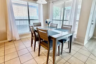 7028 Seton Hall Dr, Fort Worth, TX 76120 - Photo 8