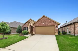 808 Kinghaven Dr, Little Elm, TX 75068 - Photo 1