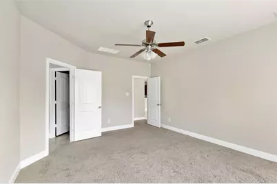 808 Kinghaven Drive, Little Elm, TX 75068 - Photo 14