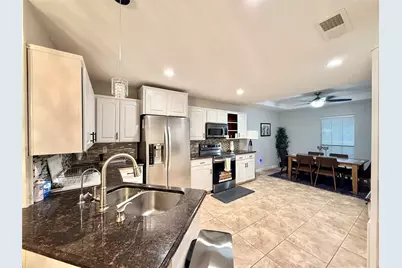 16235 Red Wood Circle W, Frisco, TX 75071 - Photo 14