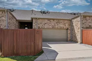 6904 Fairfield Ln, North Richland Hills, TX 76182 - Photo 30