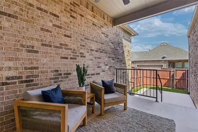 6904 Fairfield Lane, North Richland Hills, TX 76182 - Photo 4