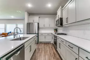 10661 Tonkala Dr, Fort Worth, TX 76179 - Photo 10
