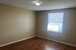 1724 Creek Bend Ln, Little Elm, TX 75068 - Photo 10