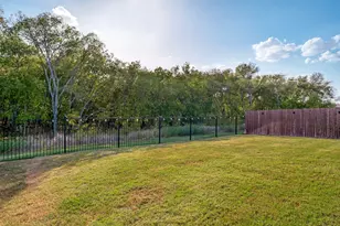16537 White Fish Ln, Justin, TX 76247 - Photo 24