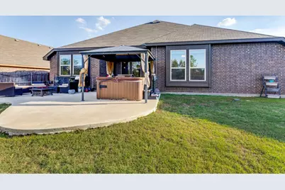 210 Ovaletta Drive, Justin, TX 76247 - Photo 22