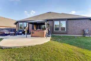 210 Ovaletta Dr, Justin, TX 76247 - Photo 22