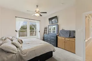 210 Ovaletta Dr, Justin, TX 76247 - Photo 16