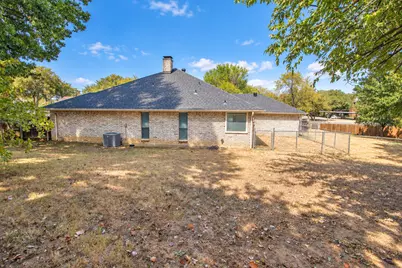 301 Morrison Court, Euless, TX 76039 - Photo 34