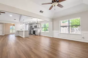 301 Morrison Ct, Euless, TX 76039 - Photo 16