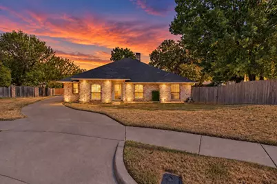 301 Morrison Court, Euless, TX 76039 - Photo 2