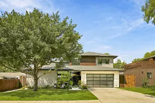 9733 Mixon Dr, Dallas, TX 75220 - Photo 1
