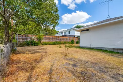 9005 Lanshire Drive, Dallas, TX 75238 - Photo 26