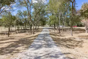 1123 Paradise Pkwy, Poolville, TX 76487 - Photo 8
