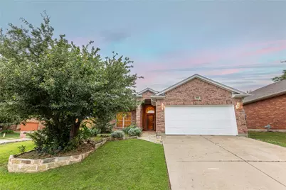 9901 Bend Court, Fort Worth, TX 76177 - Photo 2