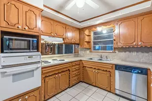 6400 Chapman Dr, Greenville, TX 75402 - Photo 10