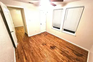 1921 W 10th St, Dallas, TX 75208 - Photo 16