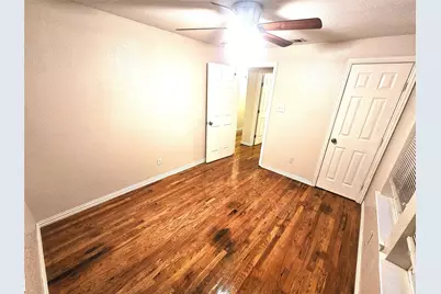 1921 W 10th Street, Dallas, TX 75208 - Photo 14