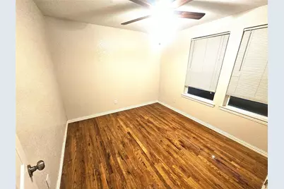 1921 W 10th Street, Dallas, TX 75208 - Photo 18